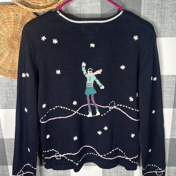 Vintage Embroidered winter sweater - Picture 5 of 5